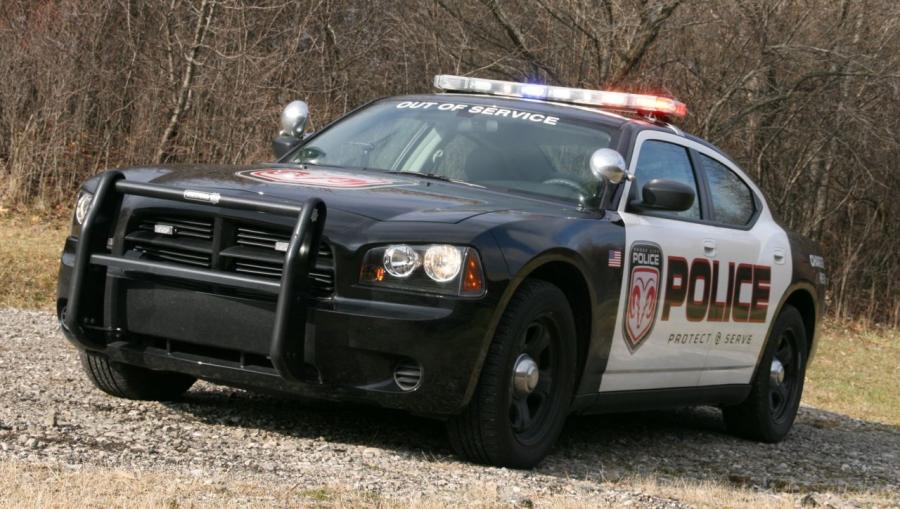  Dodge Charger Cop Car 2008 года  (фото 5 из 40)